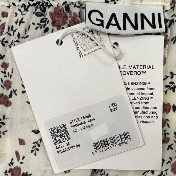 GANNI Floral-Print Crepe De Chine Straight-Leg Pants - Picture 13 of 15